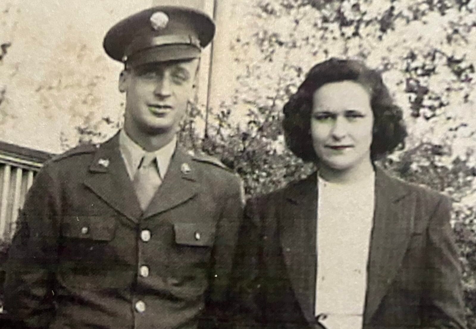 Merle Damery and Lois Peabody